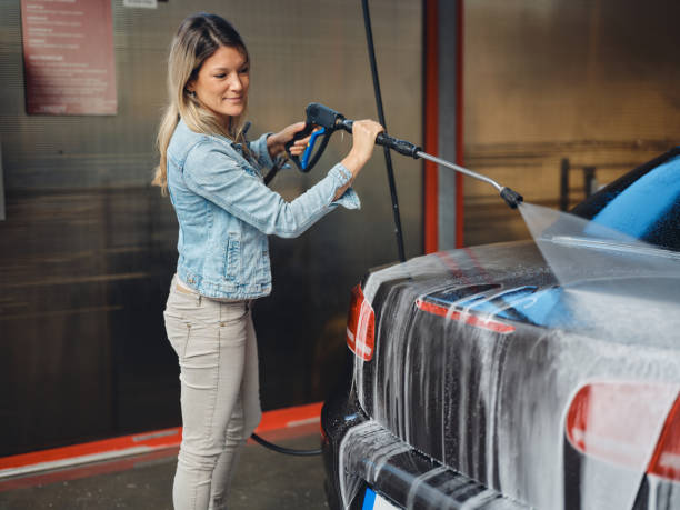 Best Commercial Building Pressure Washing  in Florida, NY